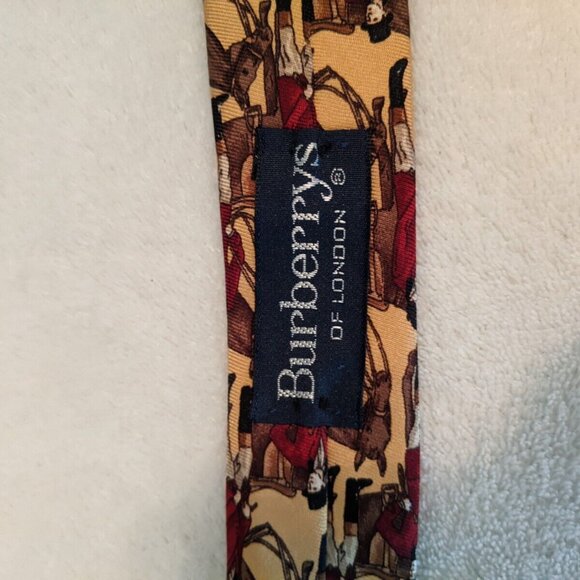 Burberry vintage tie in horse print in silk - Picture 5 of 6